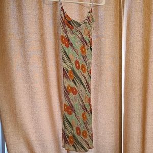 Nicole Miller mid-length dress 🌺